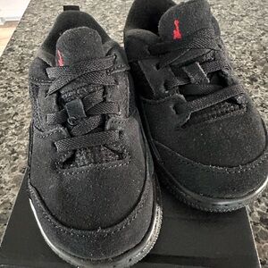 Infant Jordan Flight Court Black & Red Sneakers Size 7C (Children’s) new in box